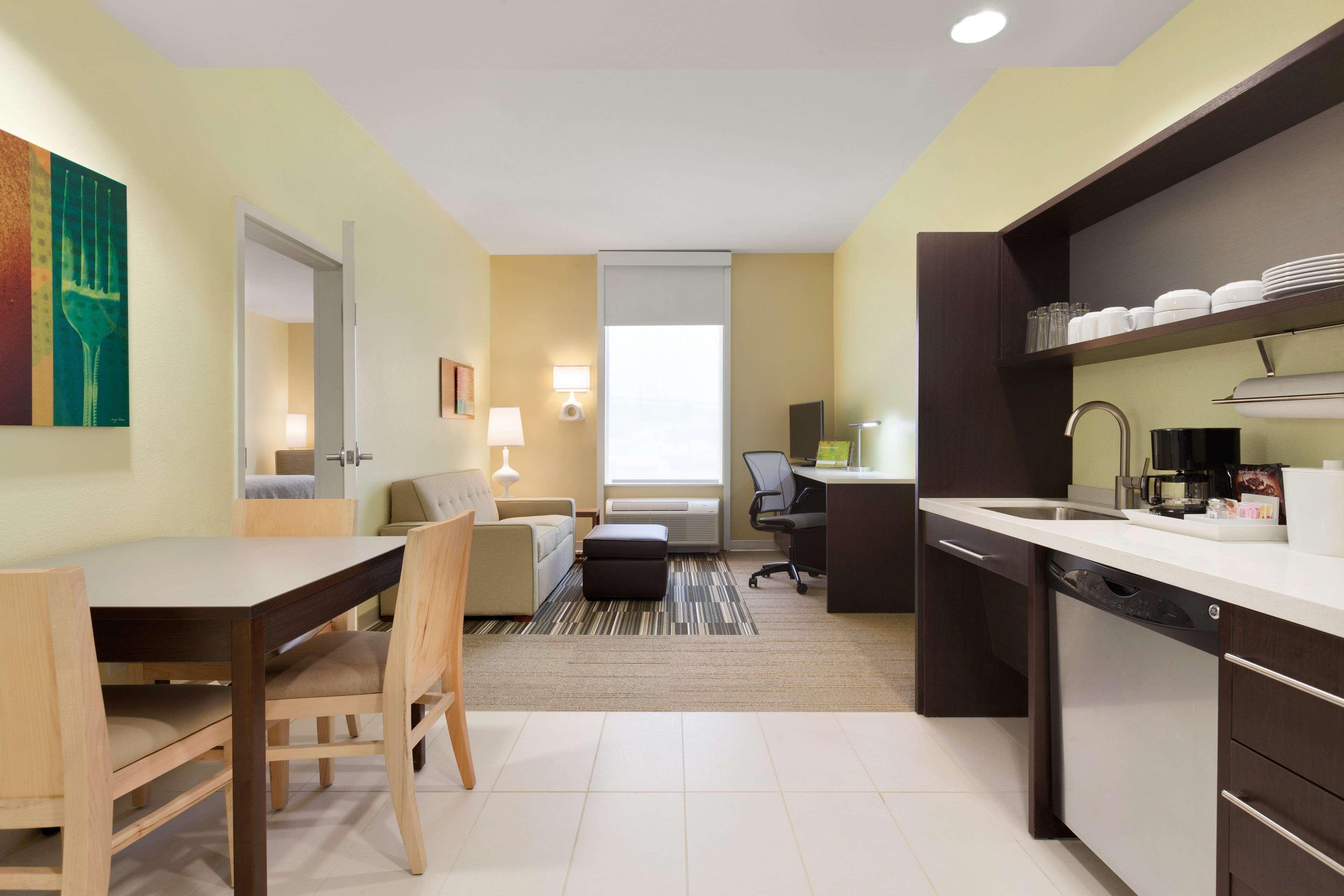 Home2 Suites By Hilton Lubbock Eksteriør bilde